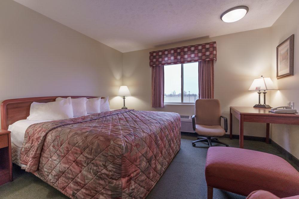 Supertel Inn And Conference Center Creston Экстерьер фото